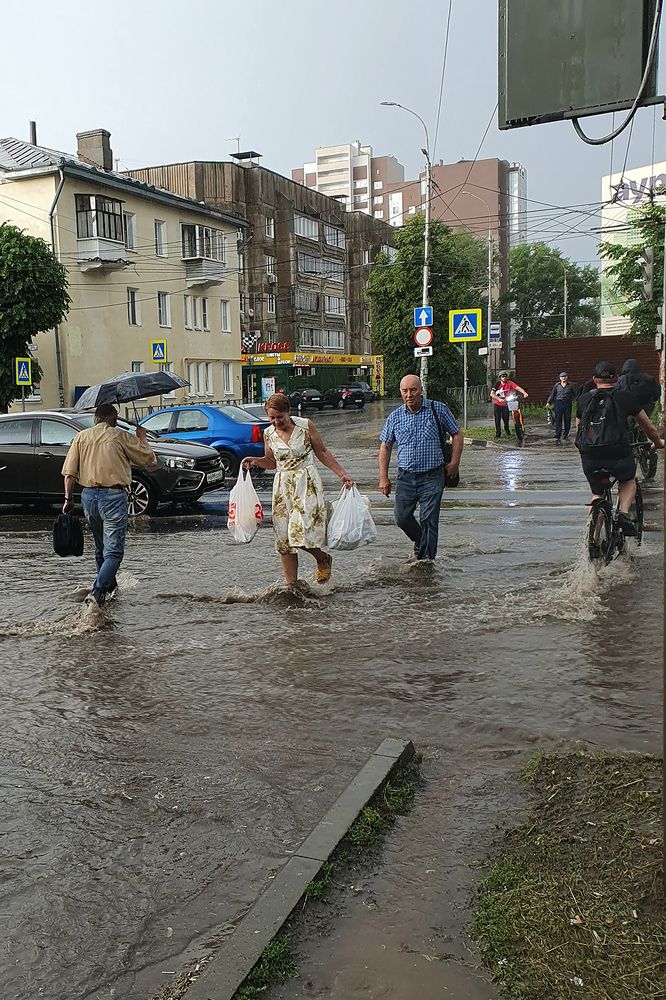 Ливень в городе