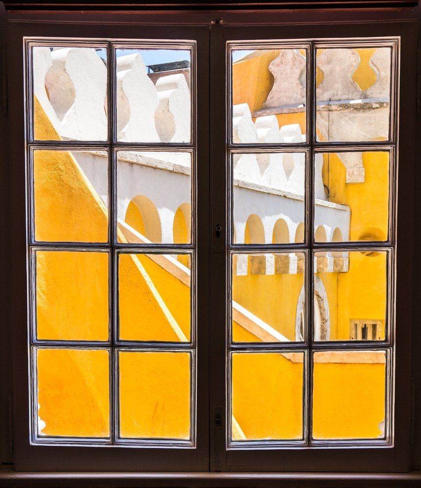 А из нашего окошка... Португалия. Синтра. Замок Пена.