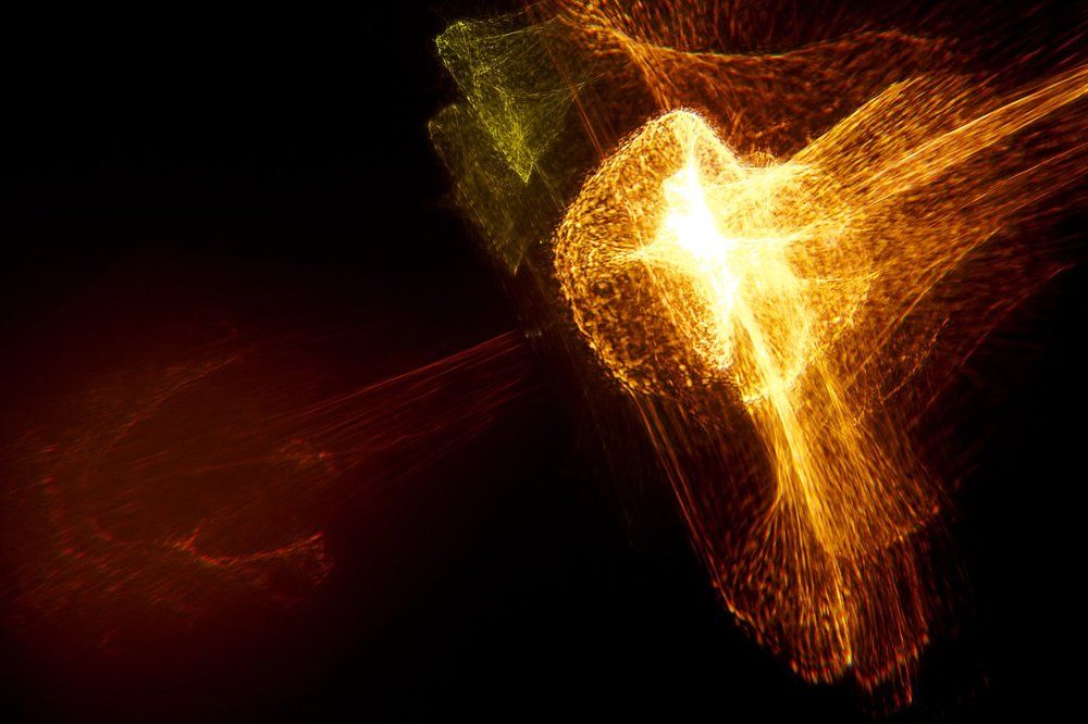 фонари через стекло стакана