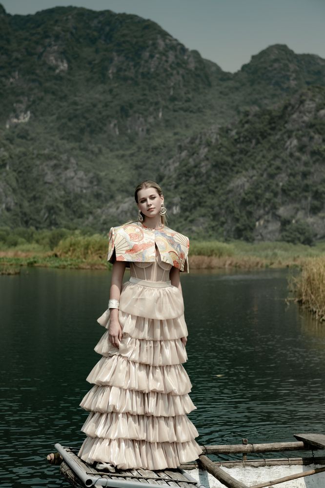 Photograph by Trần Ngọc Thanh