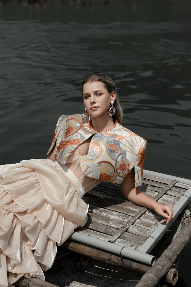 Photograph by Trần Ngọc Thanh