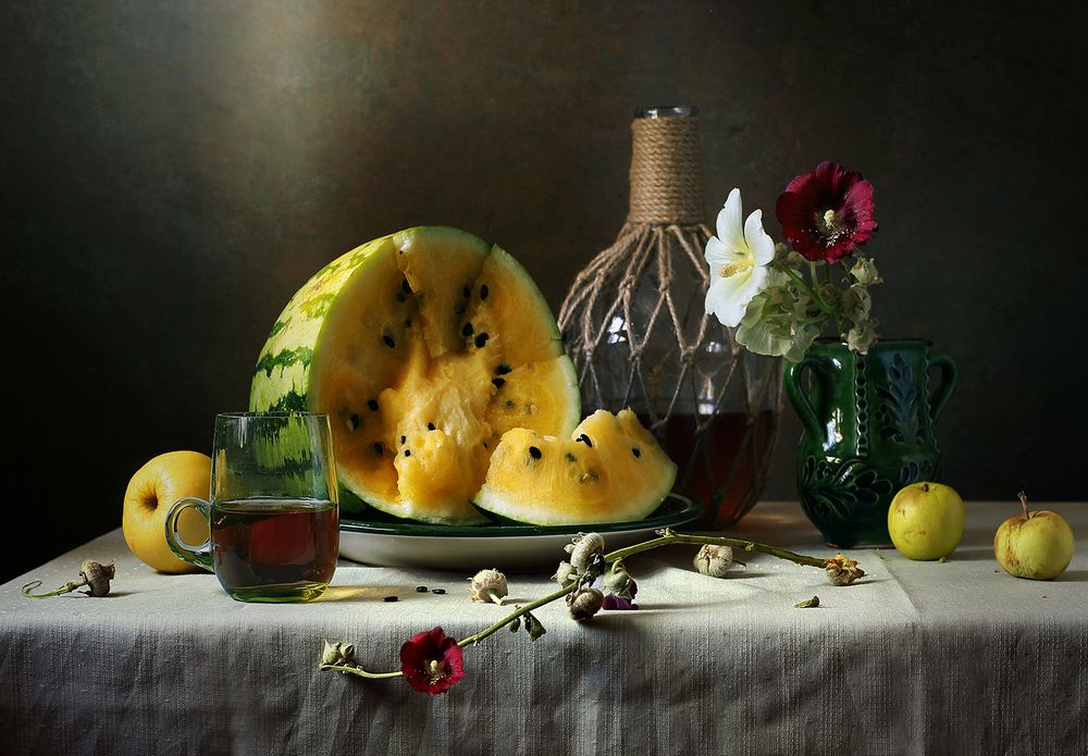 Желтый арбуз