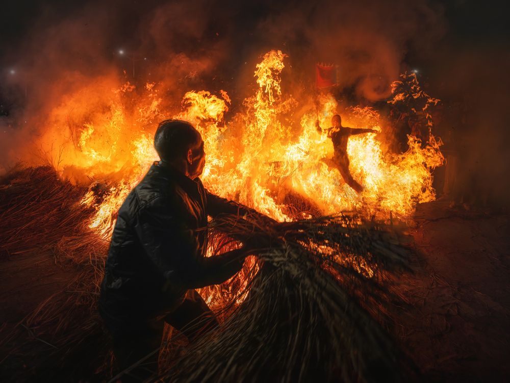 "Fire Phoenix" Chaoshan jump fire