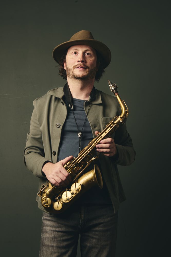 Саксофонист