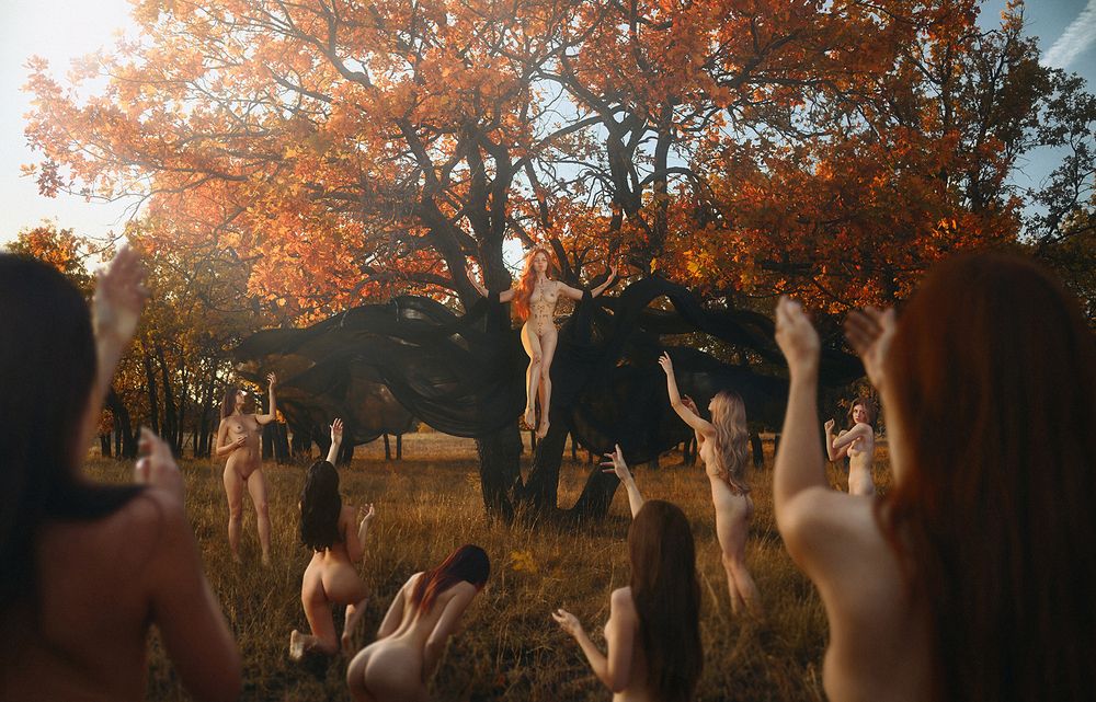 The Coming of the Goddess of Autumn