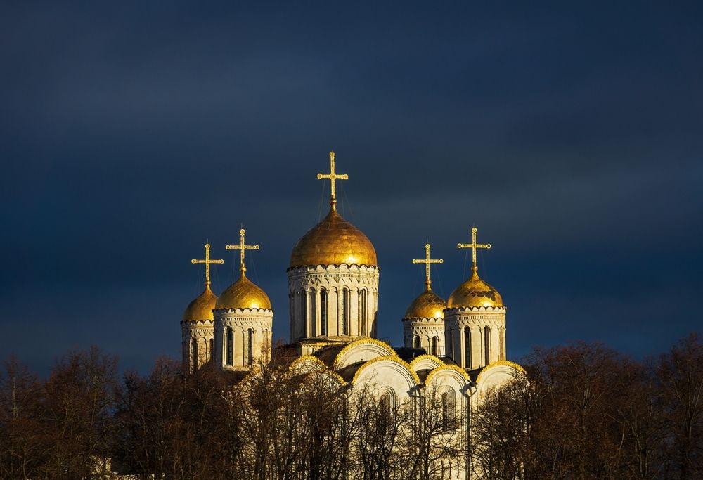 Свет и тьма... Восхитительный Успенский собор во Владимире