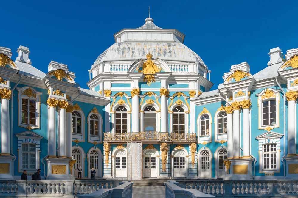 Фотография автора Максим Грибанов