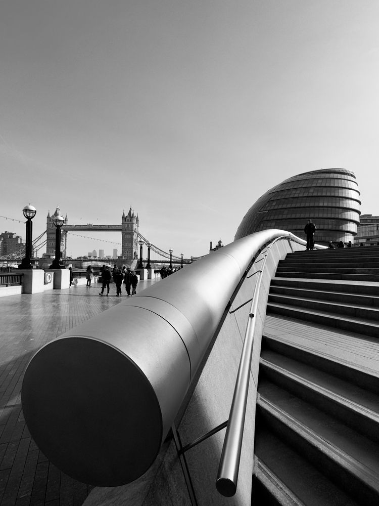 Curvy London