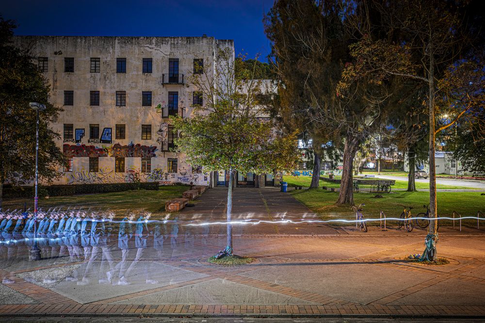 Zombiewalking in White University City 1