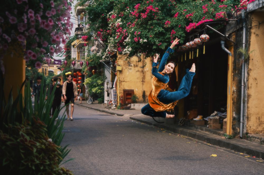 Photograph by Tran Minh Dung