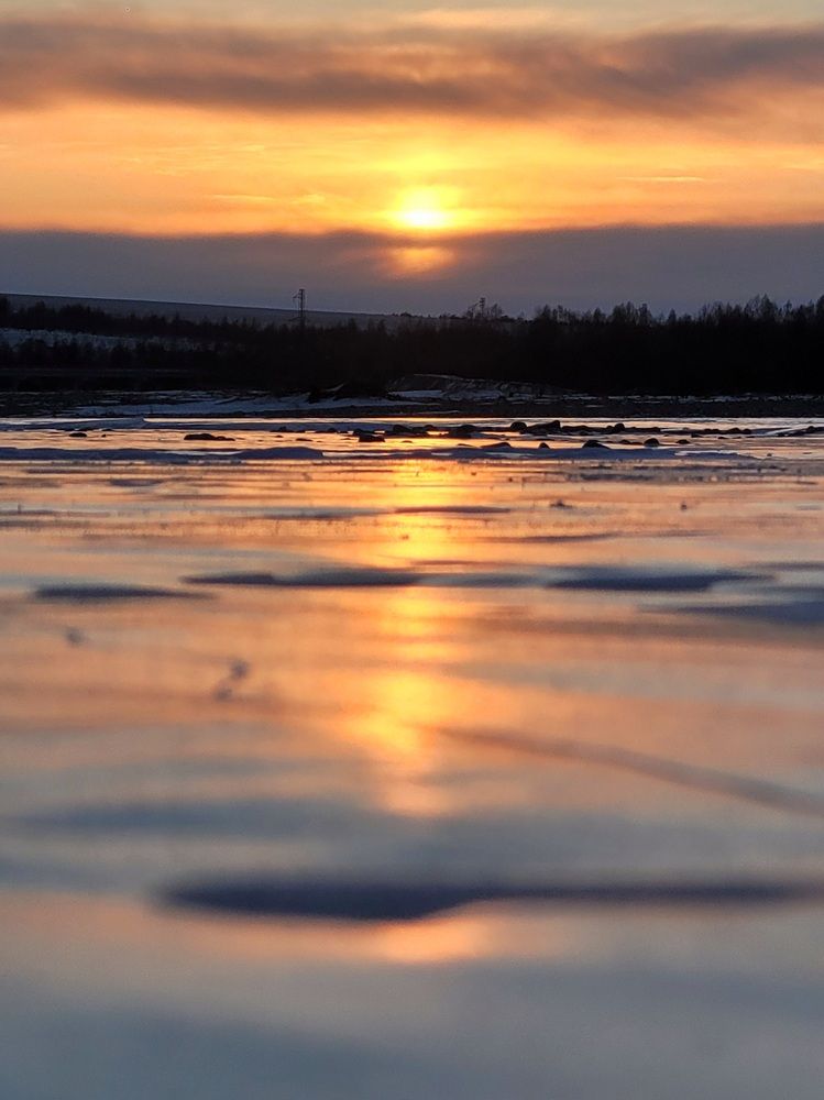 Закаты на море, реке и в лесу