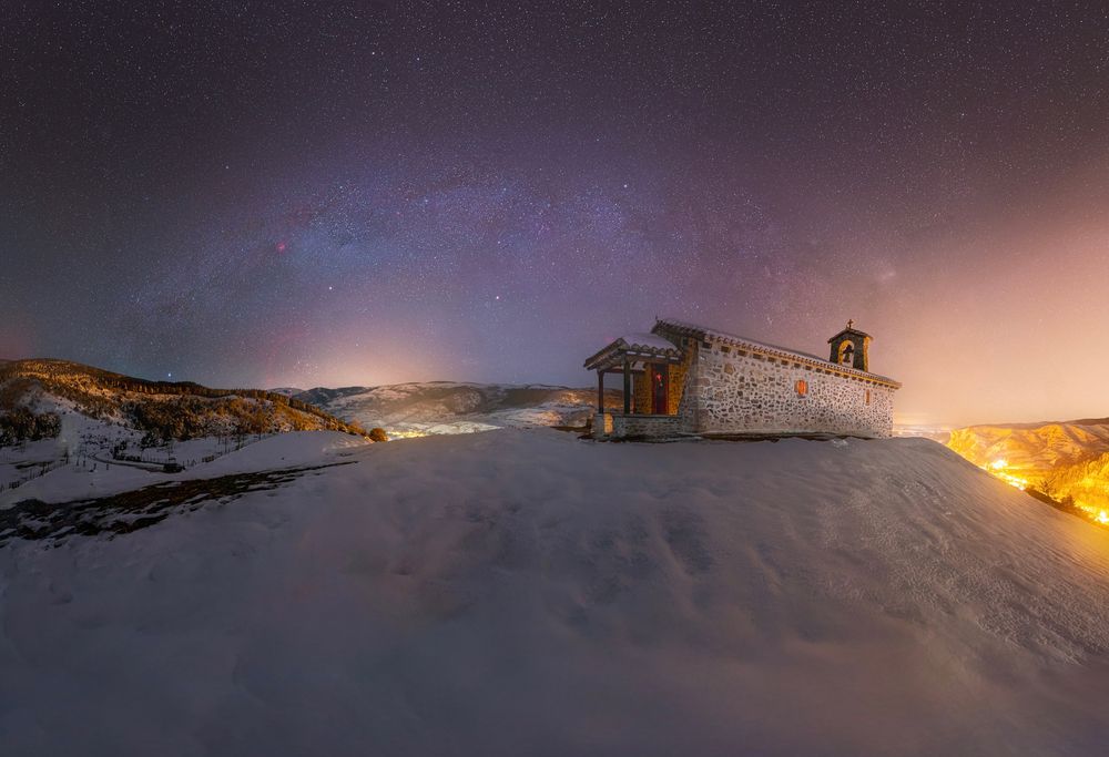 Photograph by Eduardo Garrobo