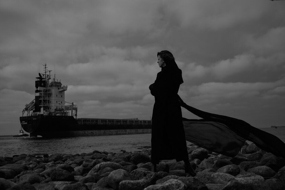 The Seventh Seal of Xenia in the Leningrad port