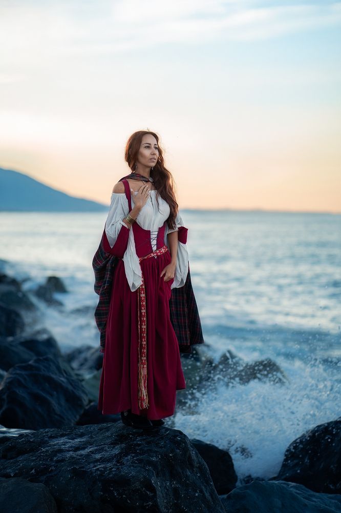 Waiting for the native drakkars