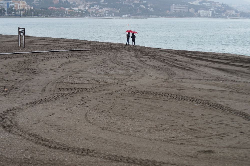 Двое под зонтом