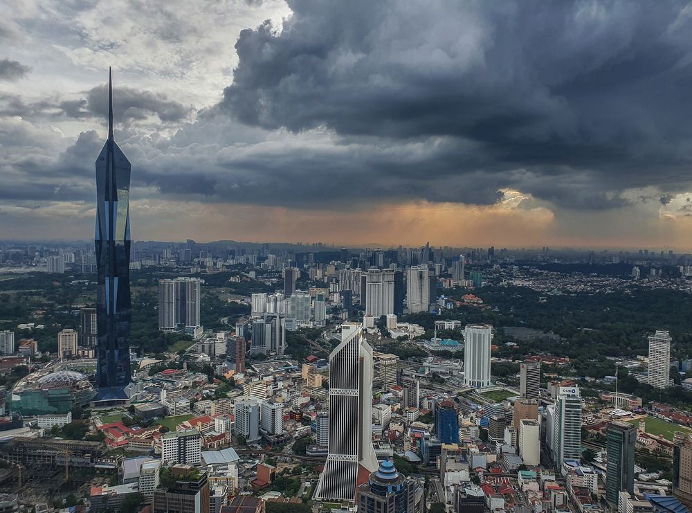 Дождь на подступах...