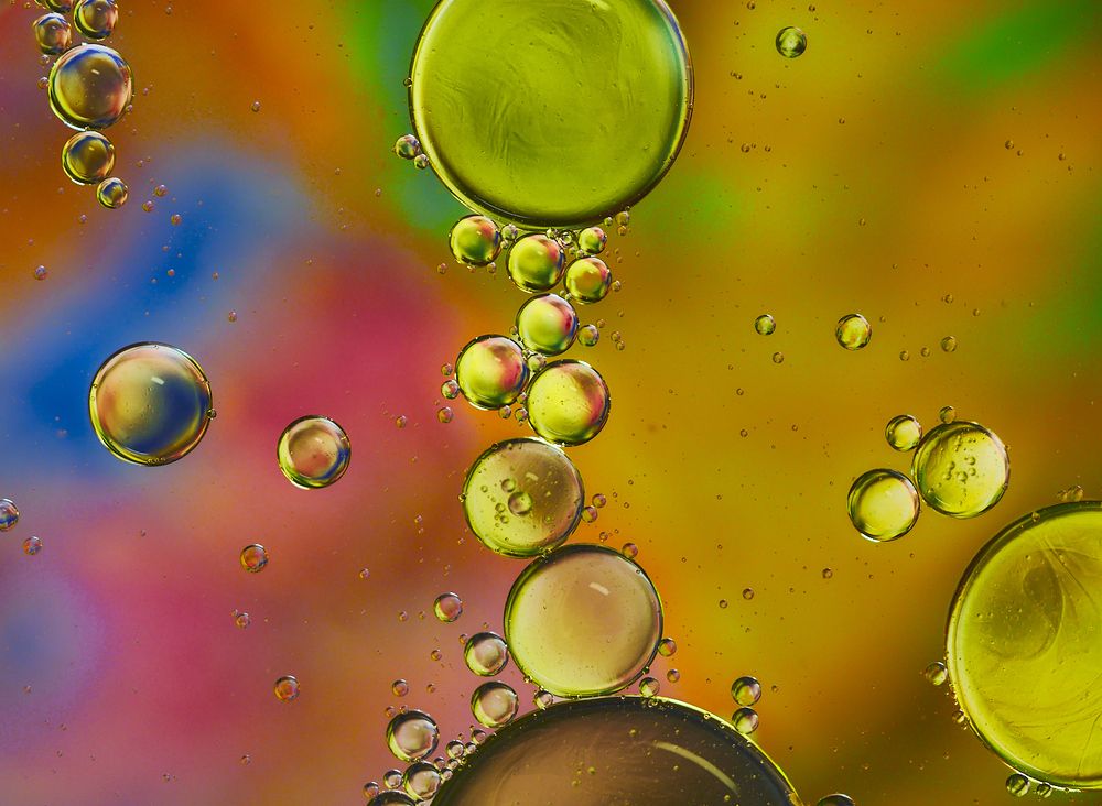 Bubbles in Colour