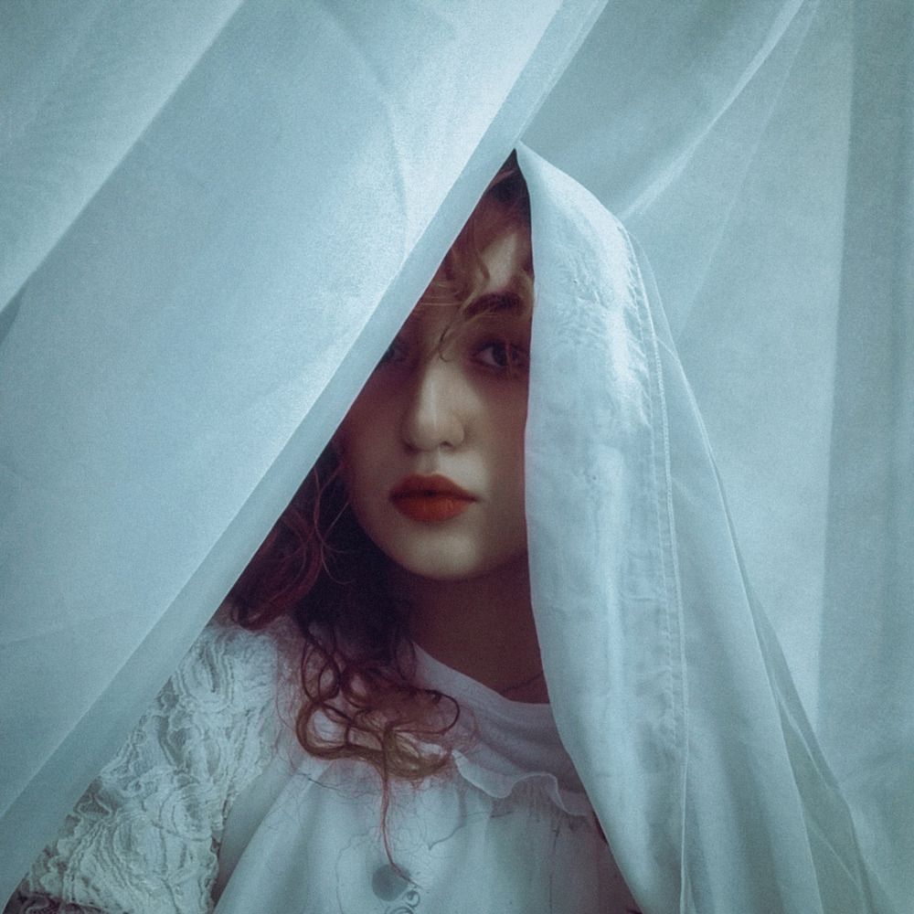 Photograph by Arina Vakili AV