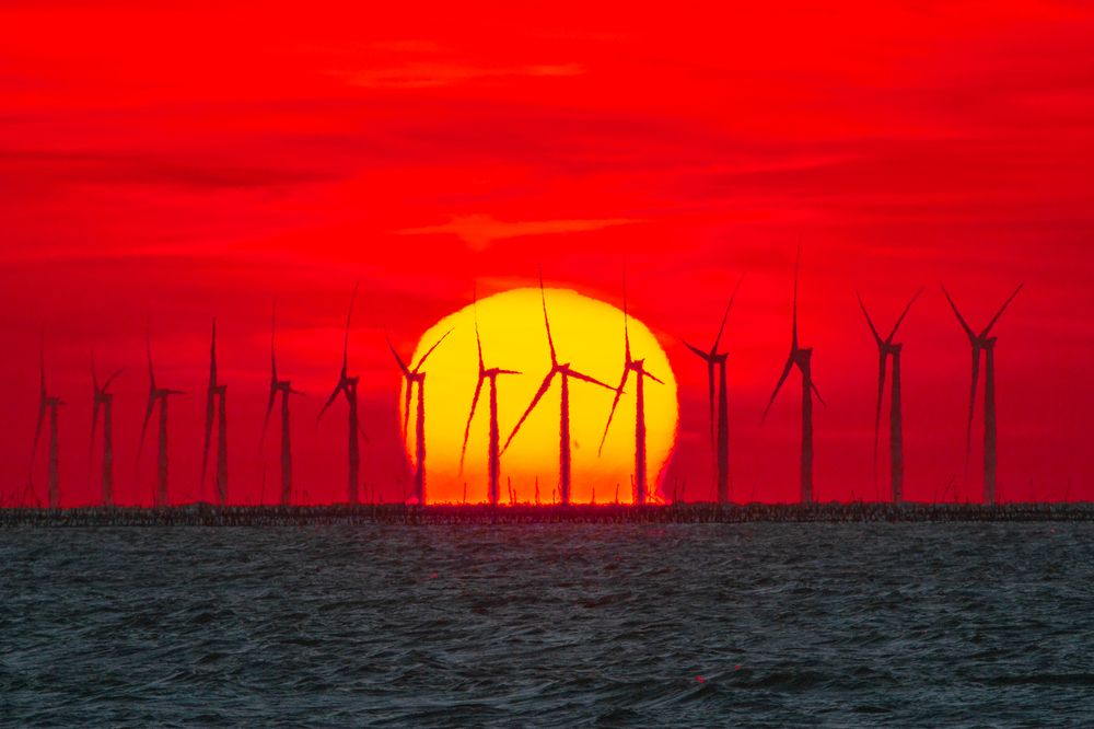 莫比乌斯晨昏线—Twisted Dawn