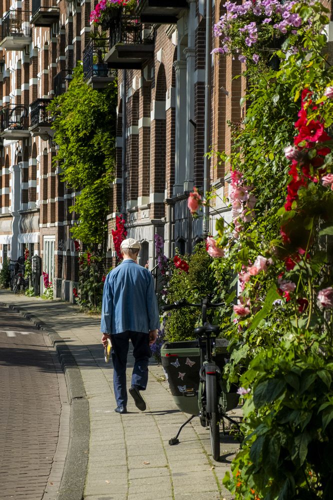 Photograph by Max Zarodoff