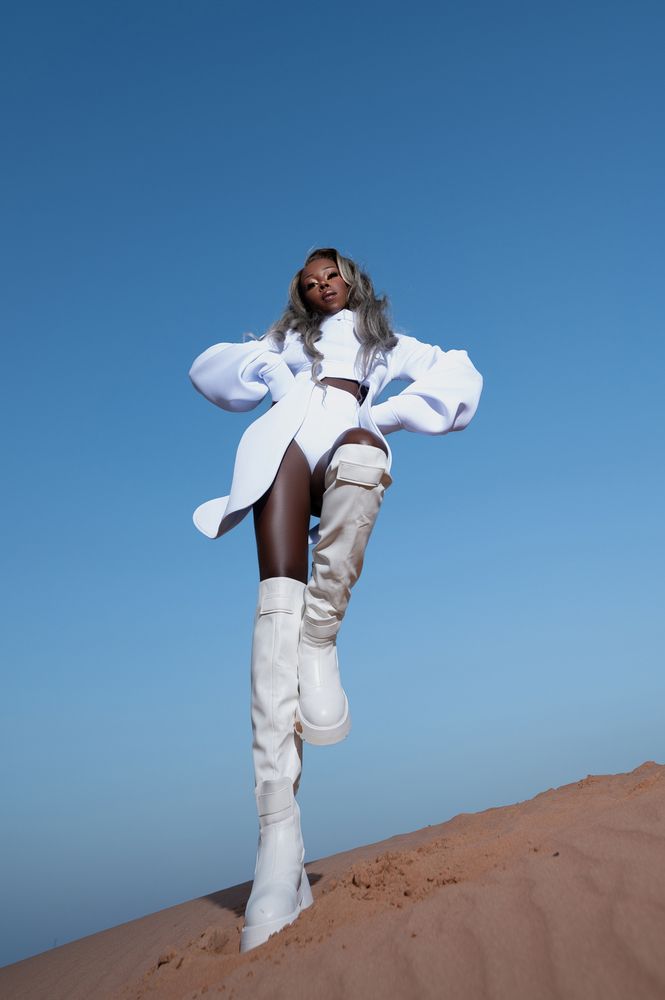 Photograph by Droktata