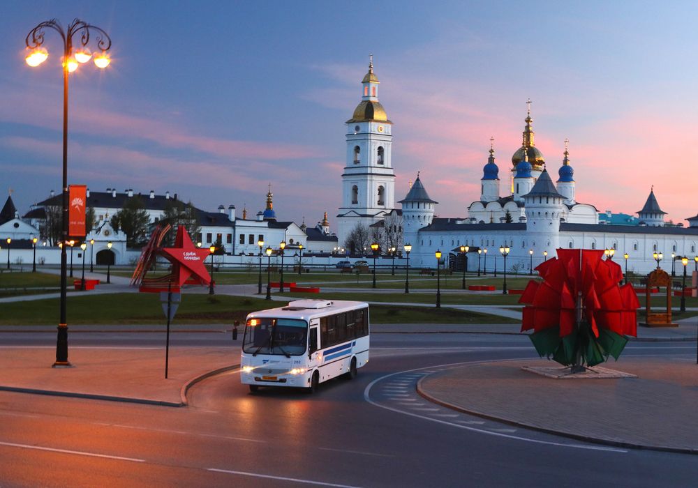 Вечерний город