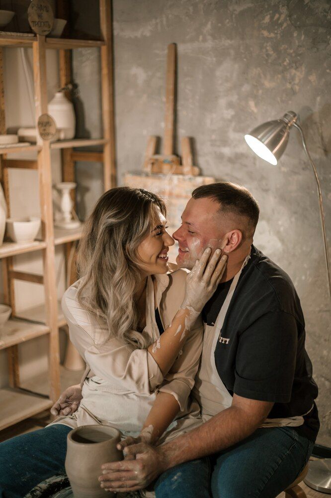 Свидание в гончарной мастерской