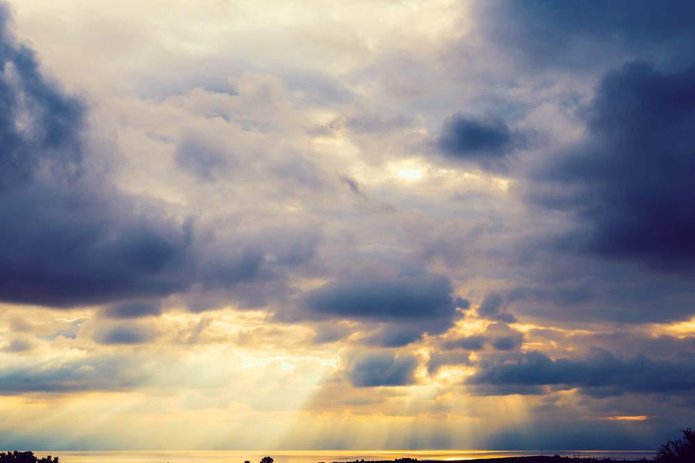 Landscape / Sun rays