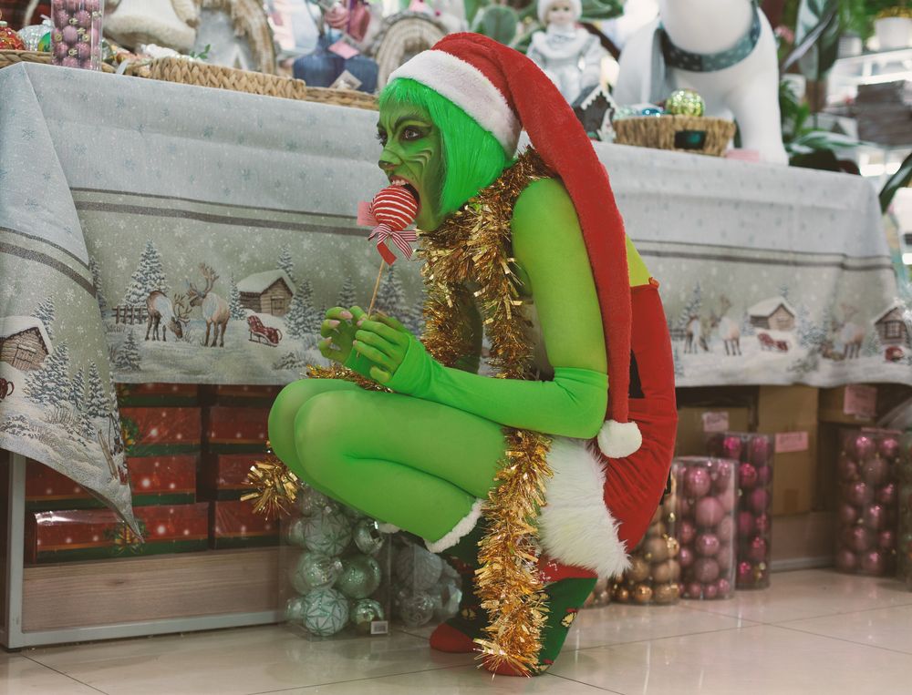 Grinch-Girl