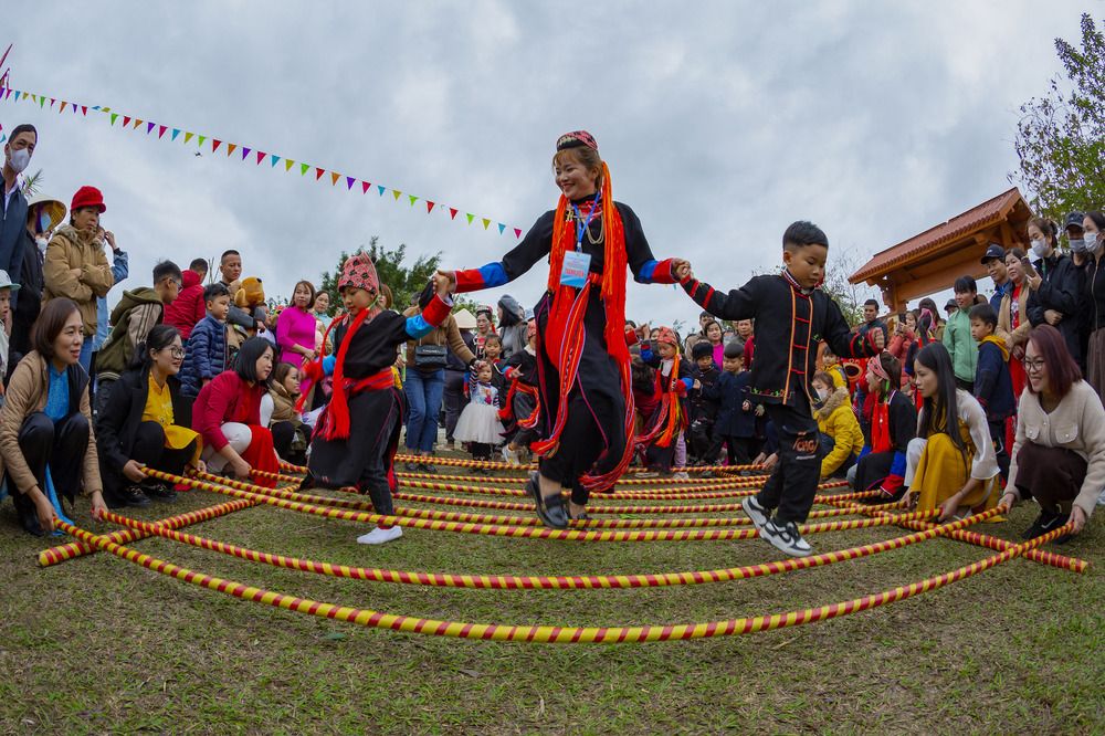 Photograph by Hoang Quang Huy