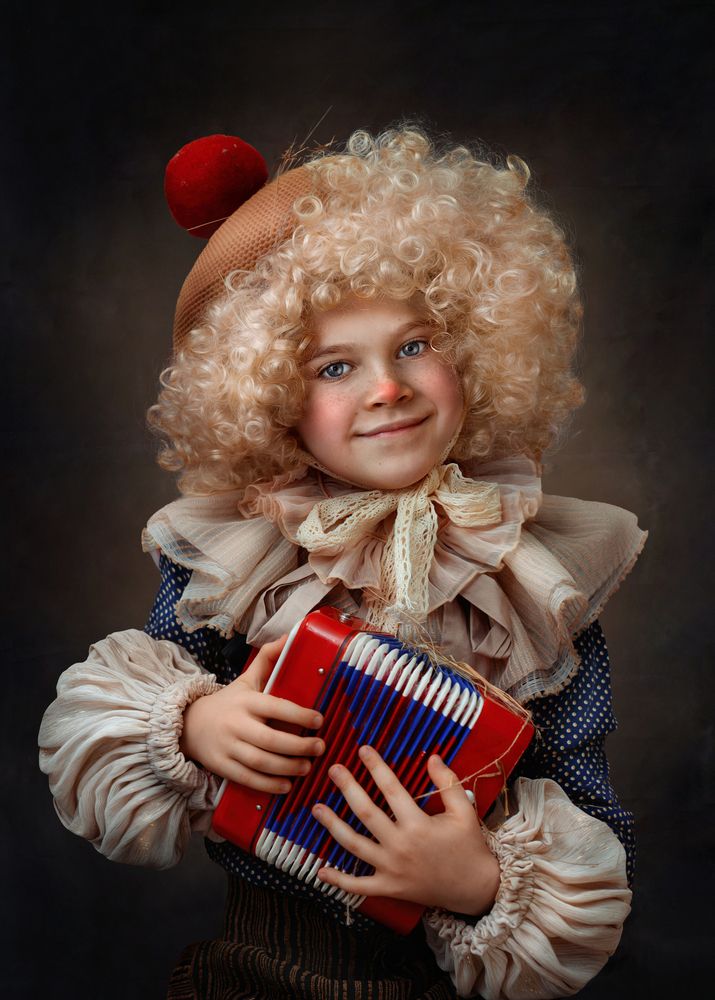 Династия  клоунов -музыкантов.