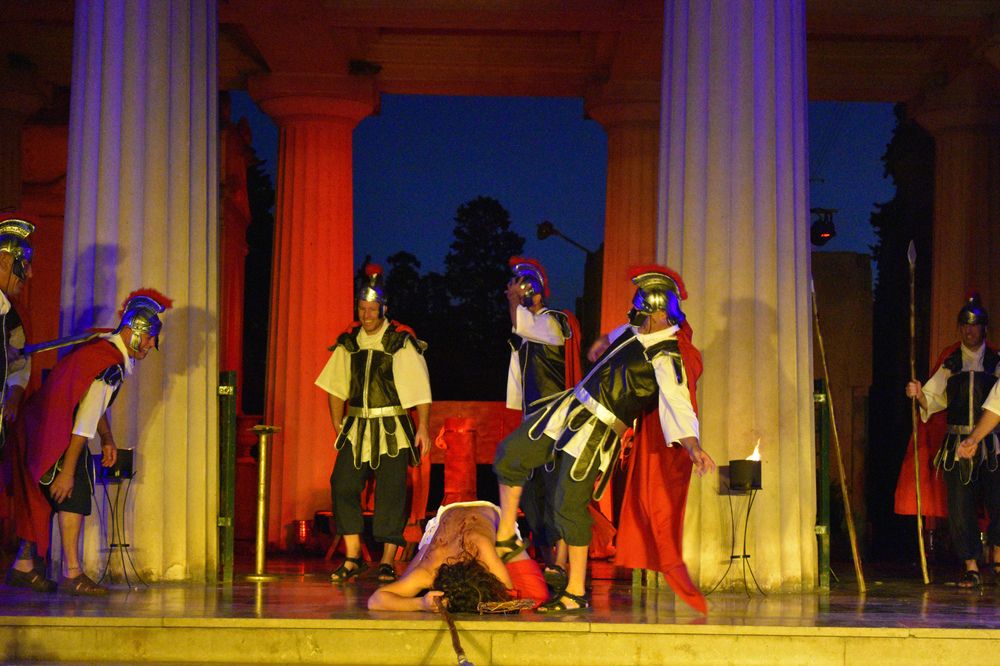 Photograph by Agus Amar