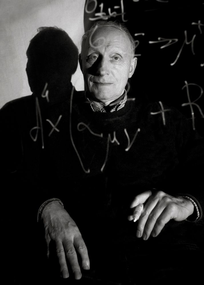 Портрет современного физика-теоретика