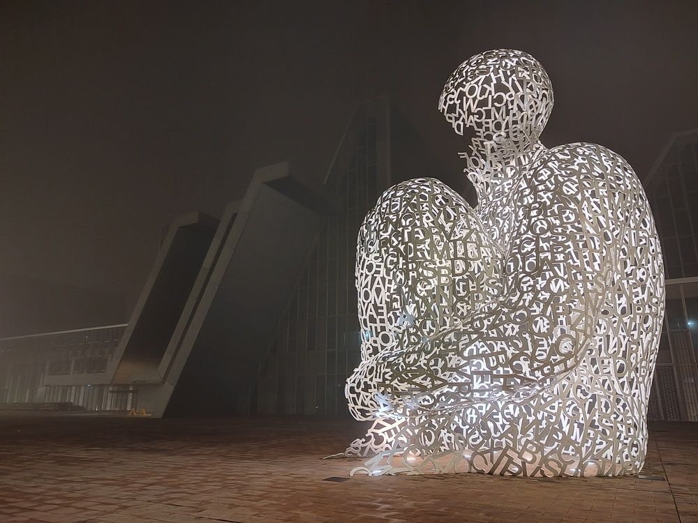 Photograph by Alexander Kramer