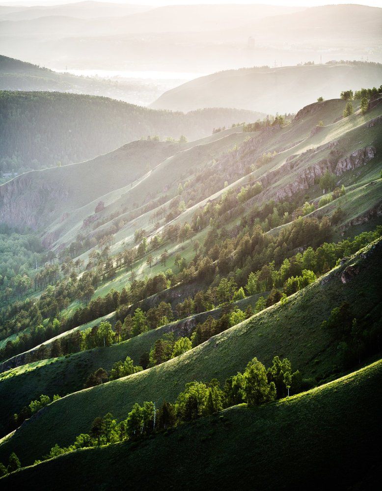 Торгашинский хребет