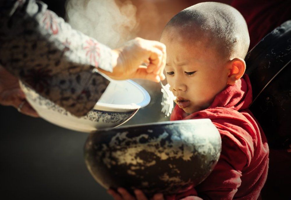 Ложка риса для монаха