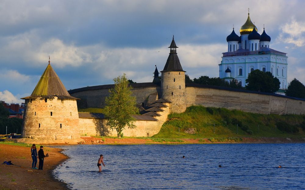 купание в реке Великой