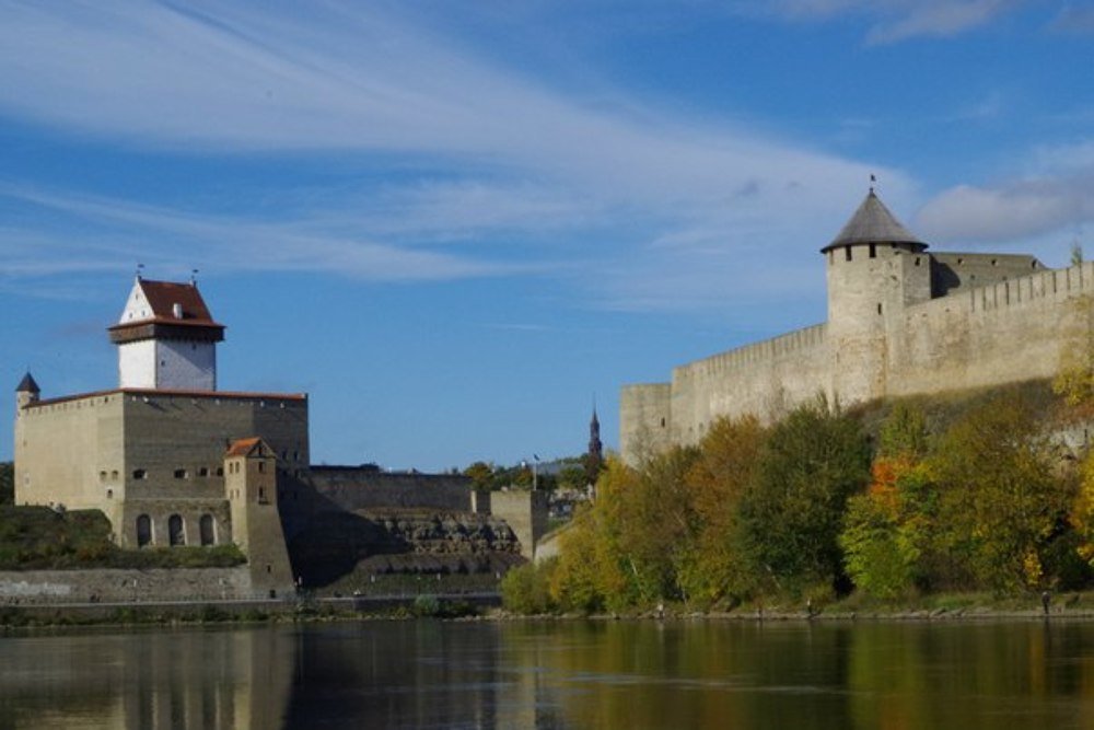 Соседи. Эстония и Россия... Нарва и Ивангород.