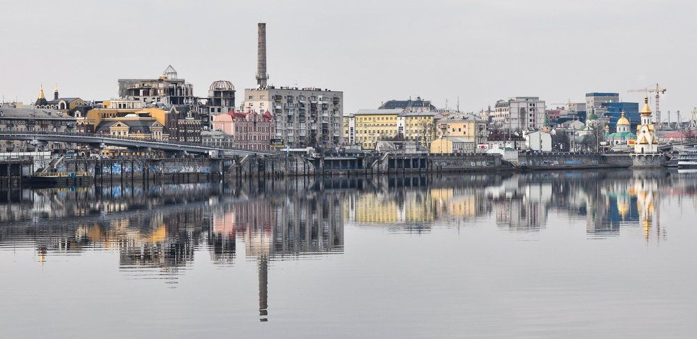 Зеркальное