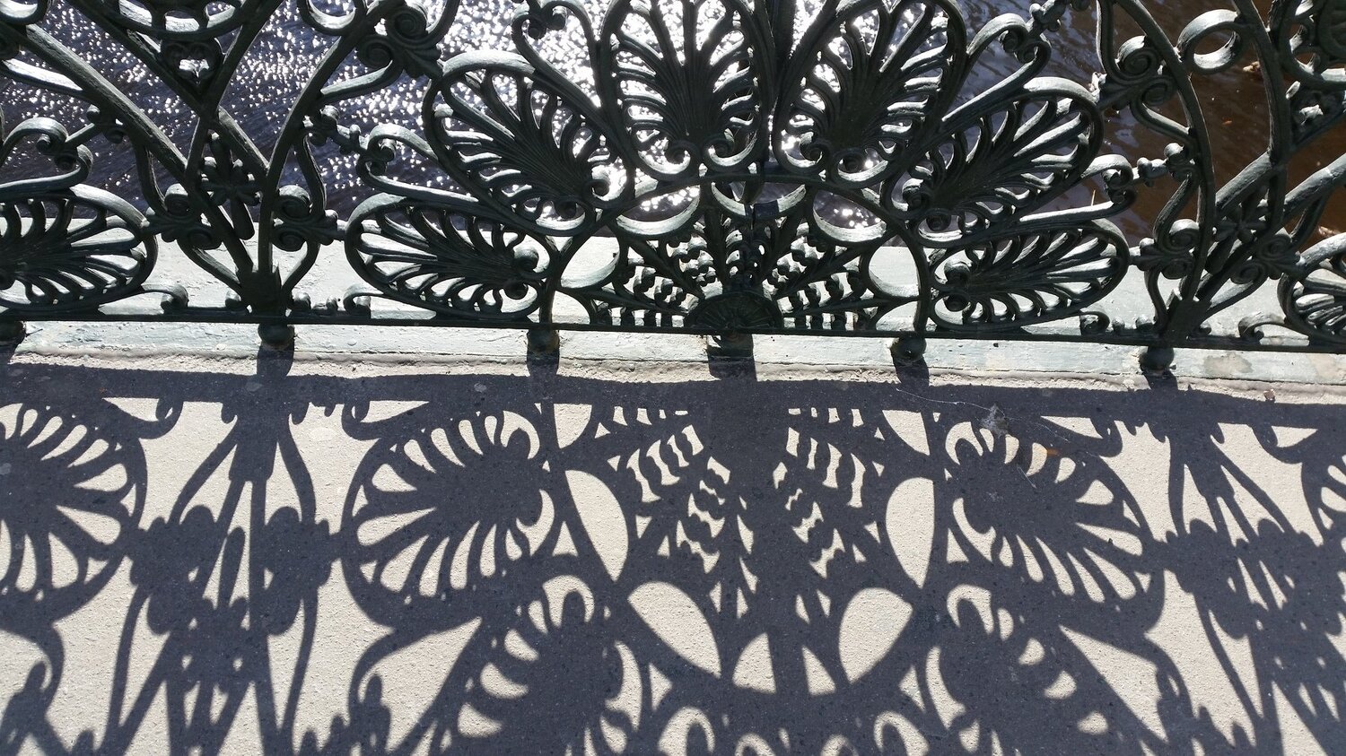 Городские кружева