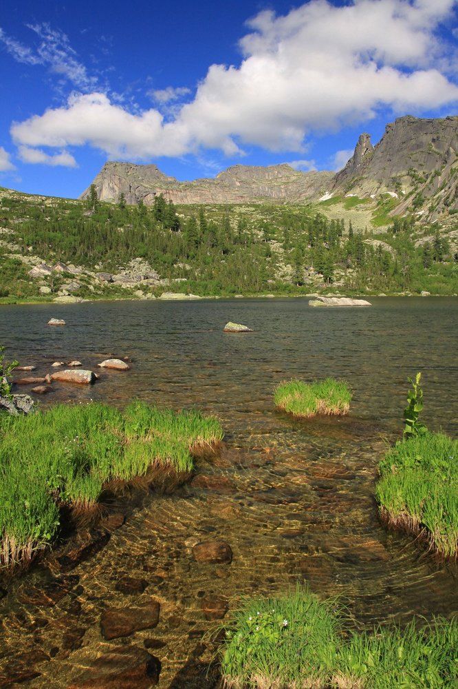 Озеро Радужное