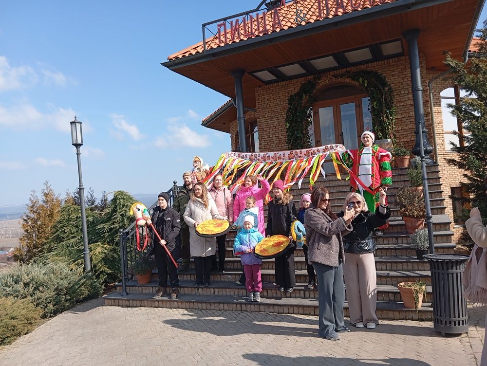 Photo #12056473