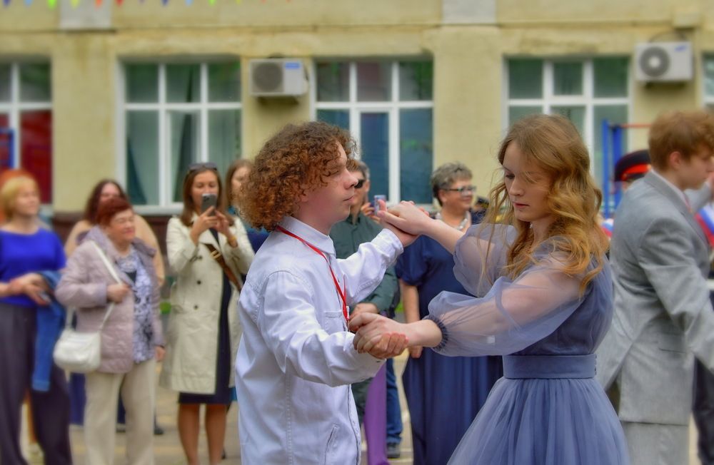 Школьный вальс