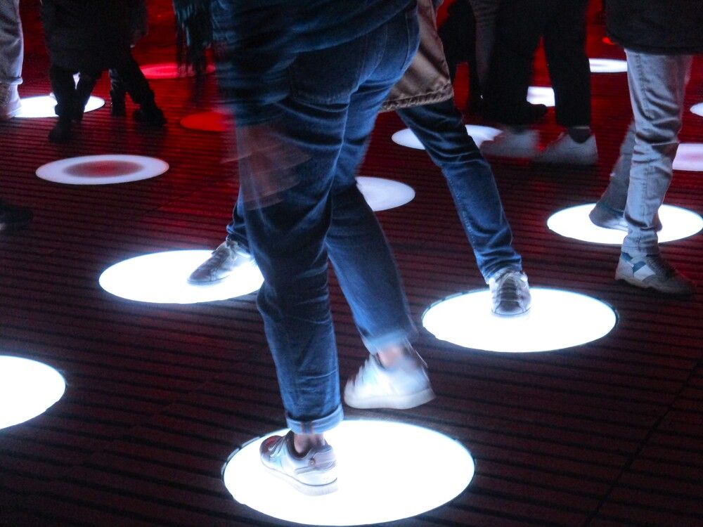 Танцы на свете