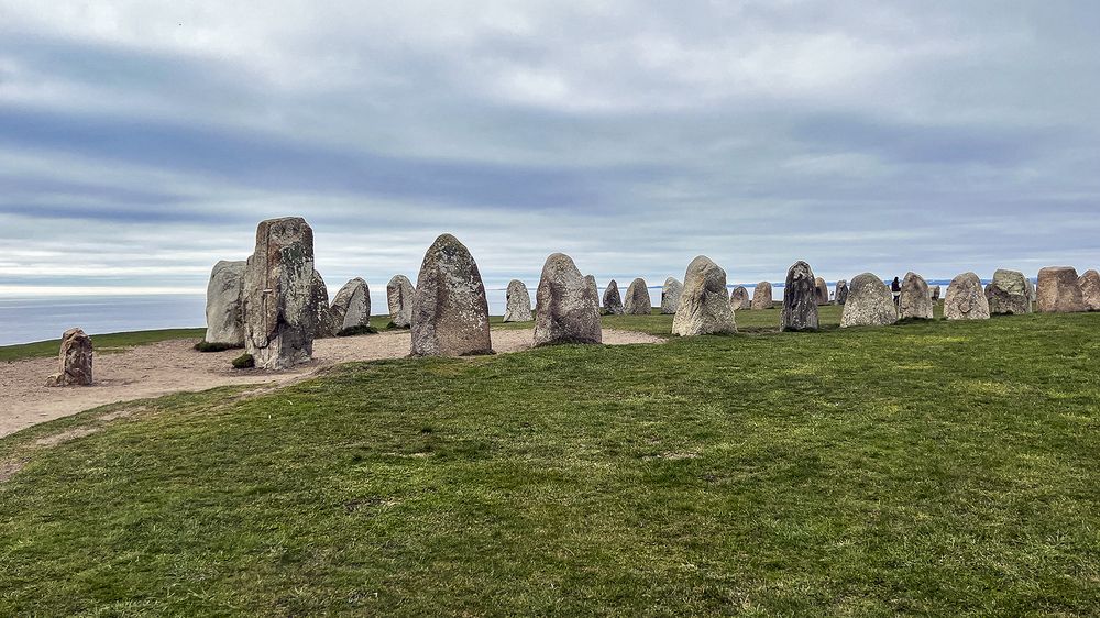 Могиле 5,5 тысяч лет (!!!)