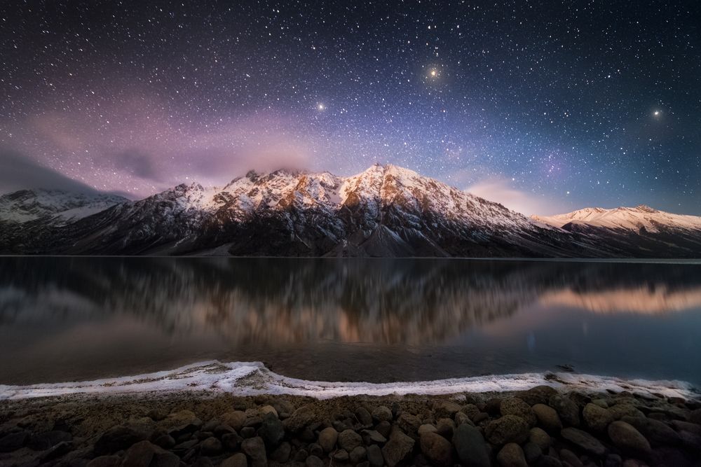 Photograph by Shi Yang