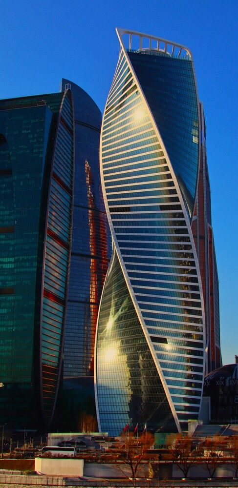 Башни Москва-Сити.