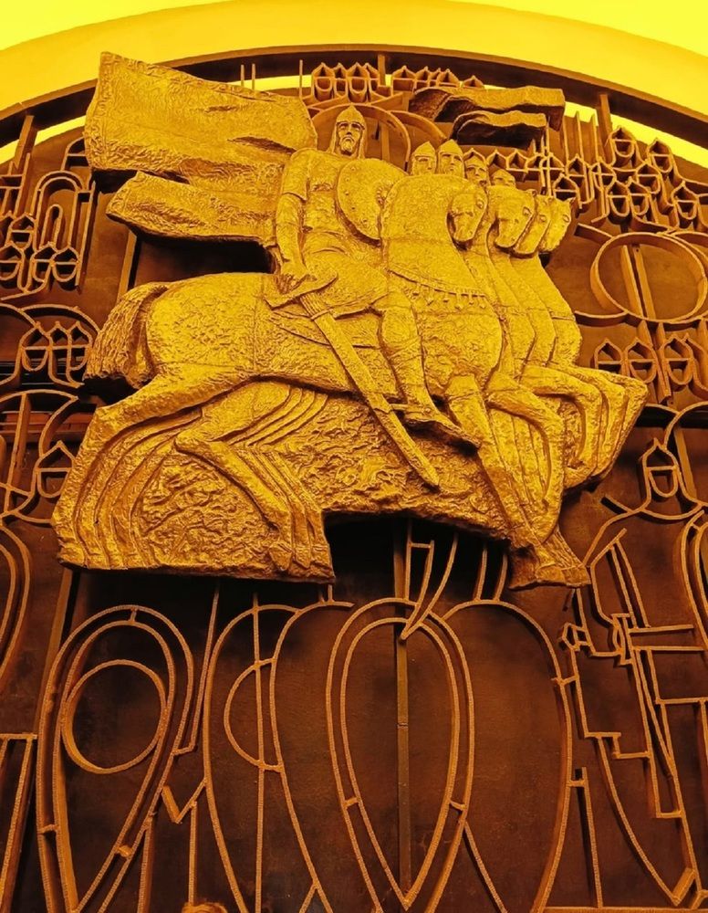 5 воинов и 4 коня