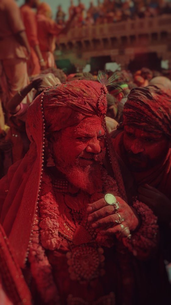 Photograph by Abhi Kalkani