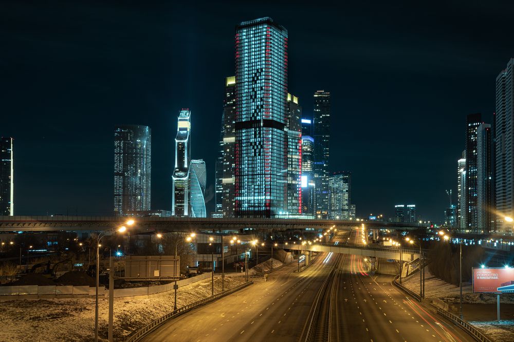 Дорога в ночь.